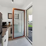 Daire Kitchenroombed - City-lage I Nahe Hbf I Aufzug I Tiefgarage I Terrasse I Business - Travel - Family *
