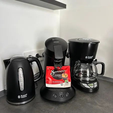 Kitchenroombed - City-lage I Nahe Hbf I Aufzug I Tiefgarage I Terrasse I Business - Travel - Family