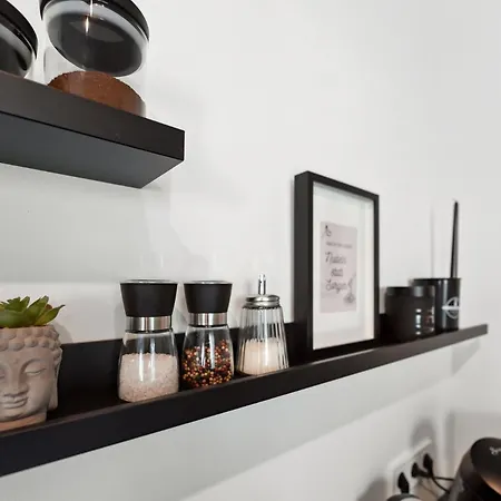 Daire Zentrales Design Apartment Zwischen Hauptbahnhof Und Innenstadt I 2 Sz I Tiefgarage I Aufzug I Wlan I By Kitchenroombed Halle (Saale)