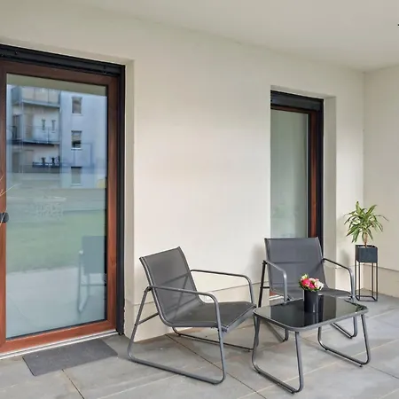 Kitchenroombed - City-lage I Nahe Hbf I Aufzug I Tiefgarage I Terrasse I Business - Travel - Family Апартаменты Галль