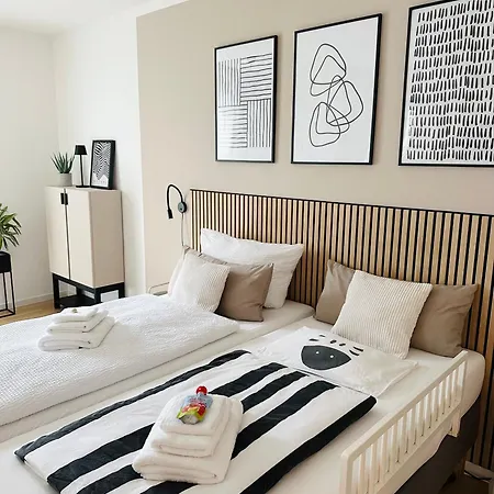Zentrales Design Zwischen Hauptbahnhof Und Innenstadt I 2 Sz I Tiefgarage I Aufzug I Business - Kultur - Family By Kitchenroombed *