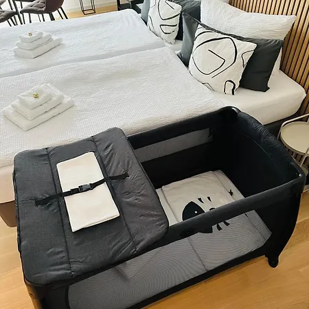 Zentrales Design Zwischen Hauptbahnhof Und Innenstadt I 2 Sz I Tiefgarage I Aufzug I Business - Kultur - Family By Kitchenroombed *