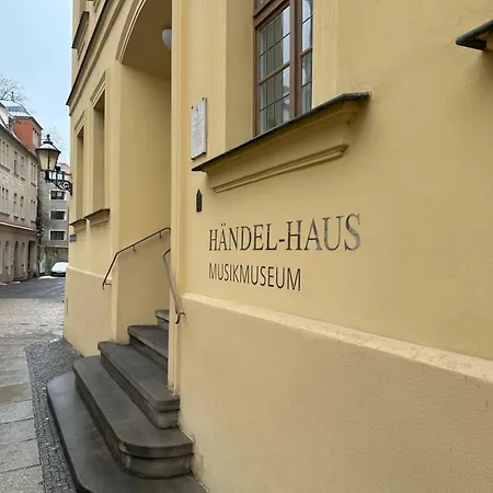 Apartment Kitchenroombed - City-lage I Nahe Hbf I Aufzug I Tiefgarage I Terrasse I Business - Travel - Family *