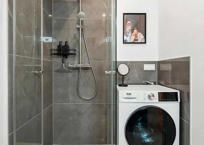 Kitchenroombed - City-lage I Nahe Hbf I Aufzug I Tiefgarage I Terrasse I Business - Travel - Family Apartment