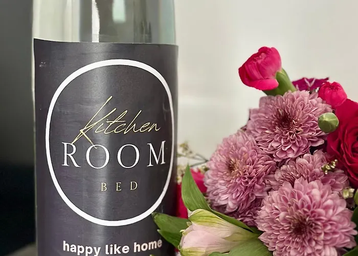 Kitchenroombed - City-lage I Nahe Hbf I Aufzug I Tiefgarage I Terrasse I Business - Travel - Family Apartment