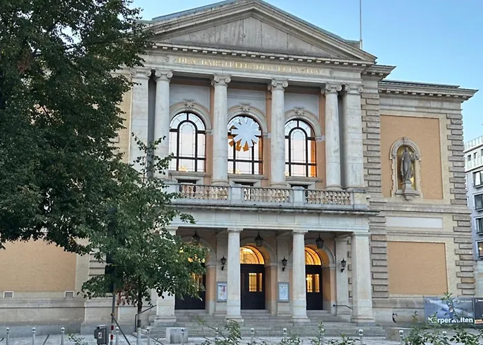 Apartment Kitchenroombed - City-lage I Nahe Hbf I Aufzug I Tiefgarage I Terrasse I Business - Travel - Family *